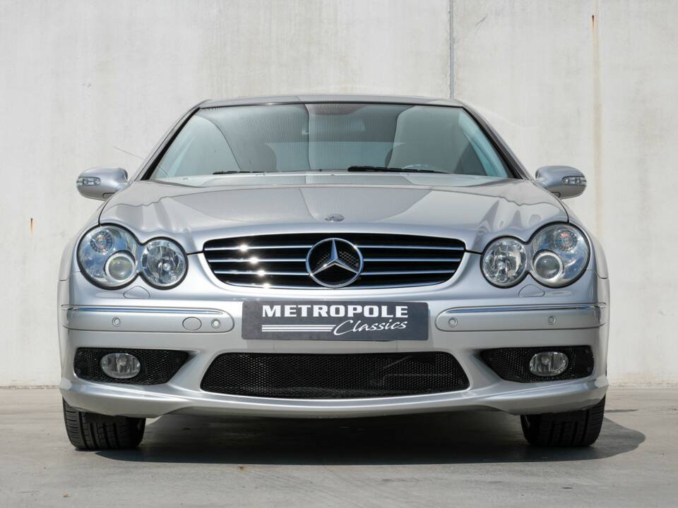 Bild 31/35 von Mercedes-Benz CLK 55 AMG (2003)