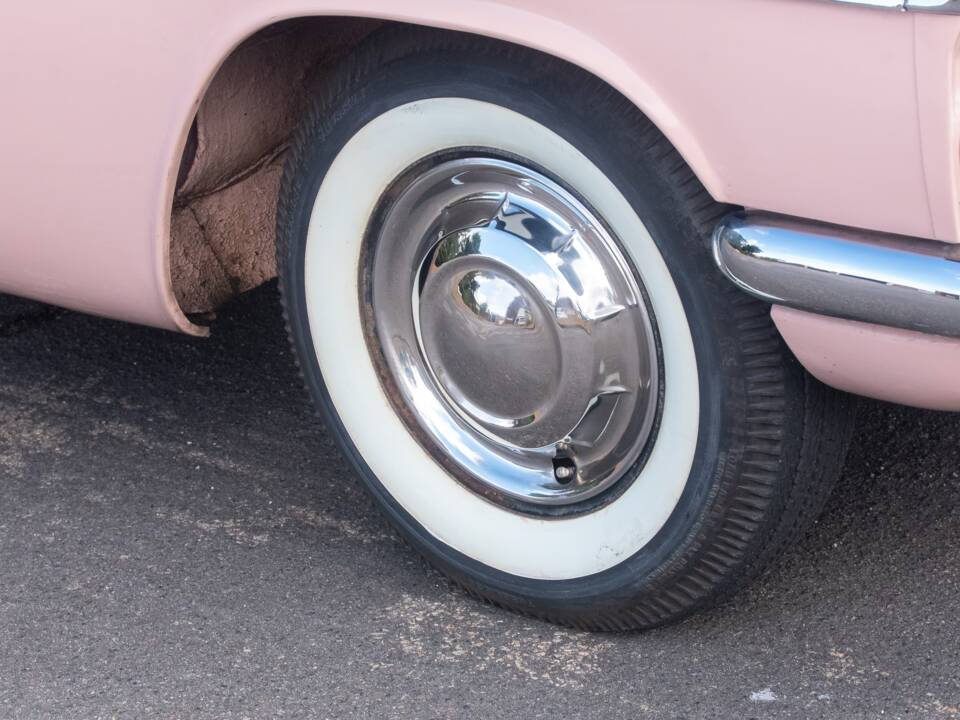 Image 14/50 of Vauxhall Cresta (1958)
