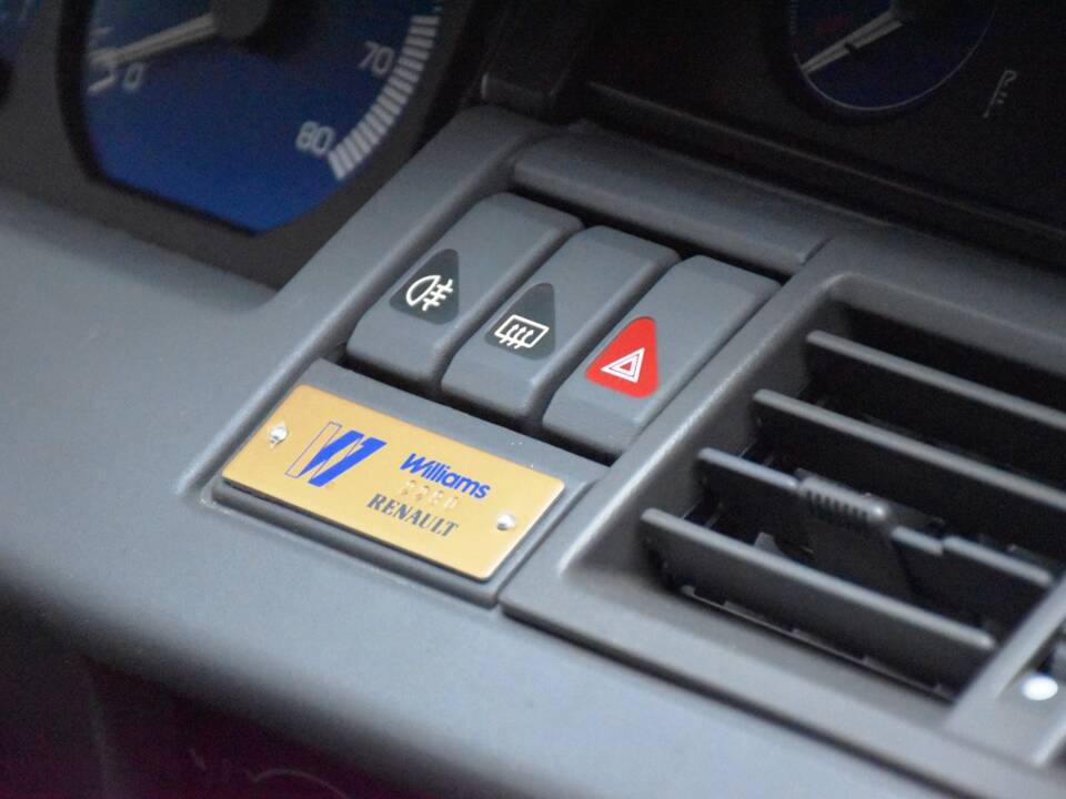 Bild 28/37 von Renault Clio I Williams (1994)