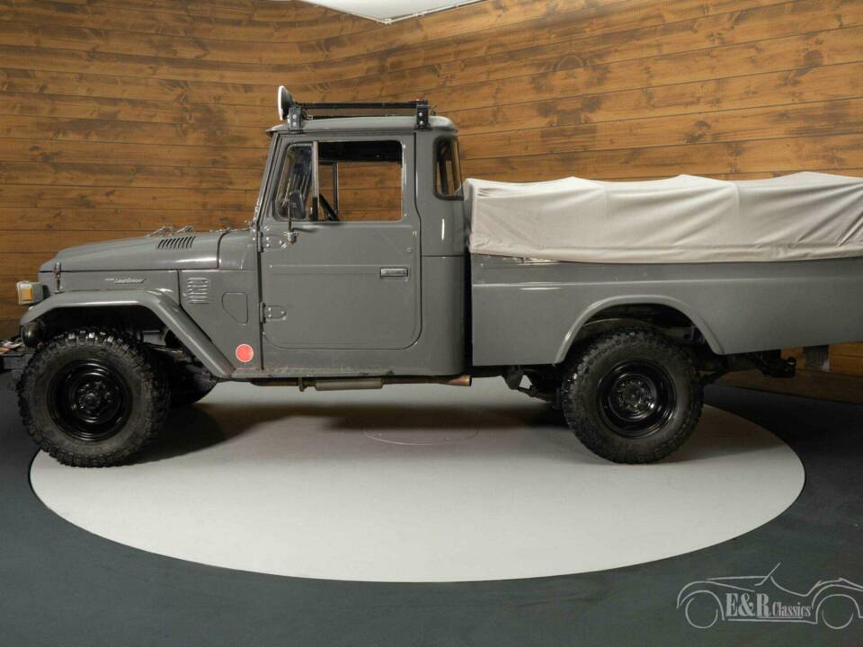 Image 11/19 de Toyota Land Cruiser FJ 45 (1976)