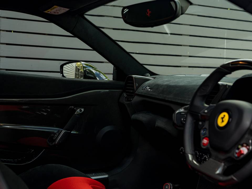 Imagen 11/12 de Ferrari 458 Speciale (2014)