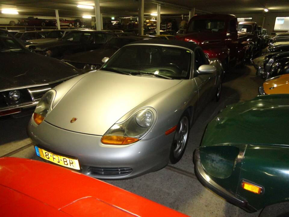 Image 13/44 de Porsche Boxster S (2000)