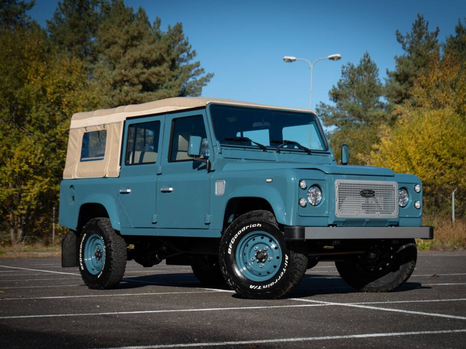 Bild 7/32 von Land Rover Defender 110 300Tdi (1997)