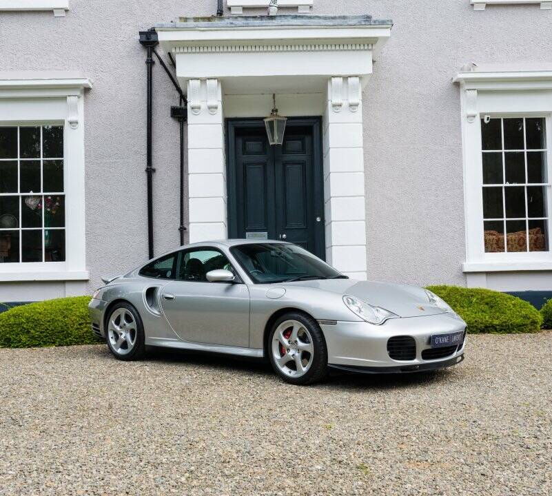 Imagen 47/50 de Porsche 911 Turbo (2001)