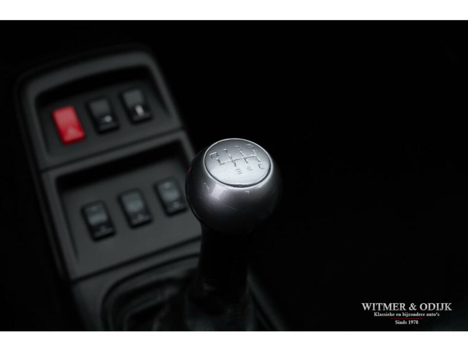 Image 22/32 de Porsche 911 Carrera S (1997)