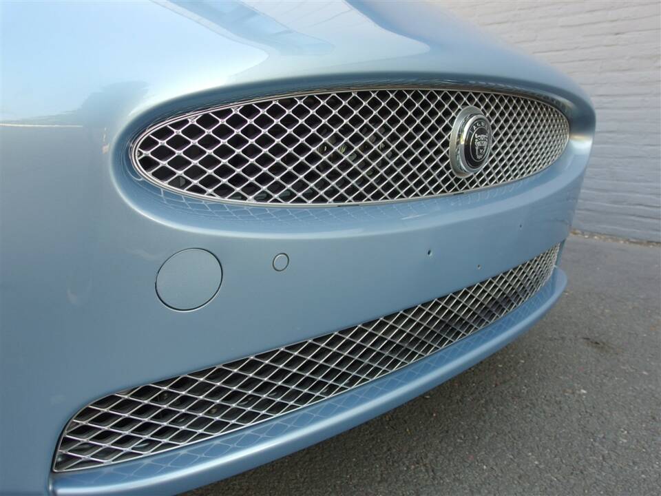 Bild 10/100 von Jaguar XKR (2008)