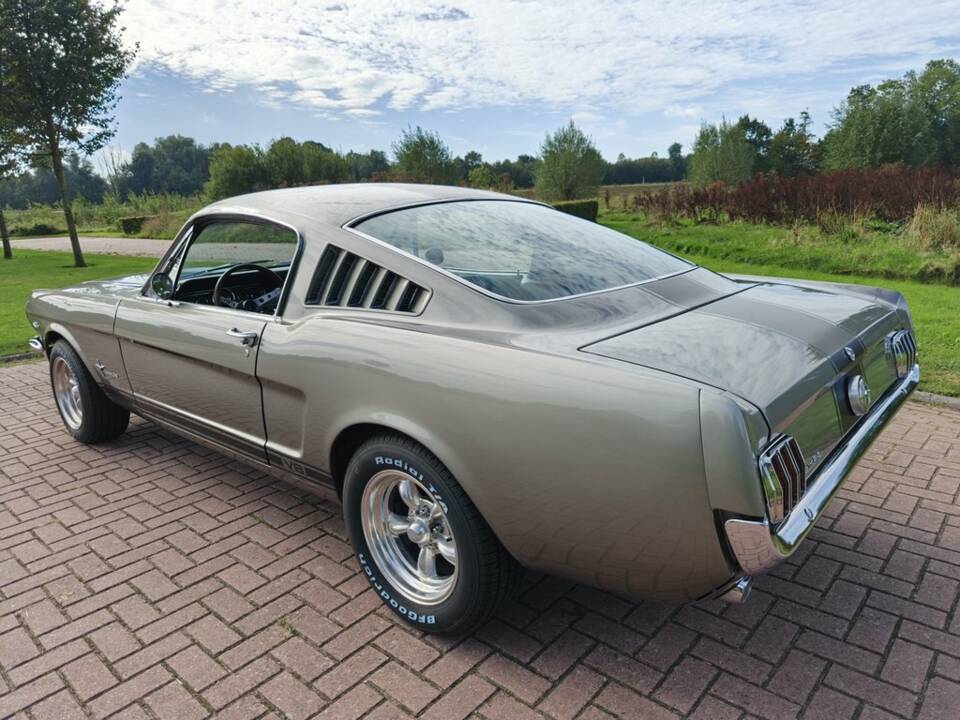 Image 5/8 of Ford Mustang 289 (1966)