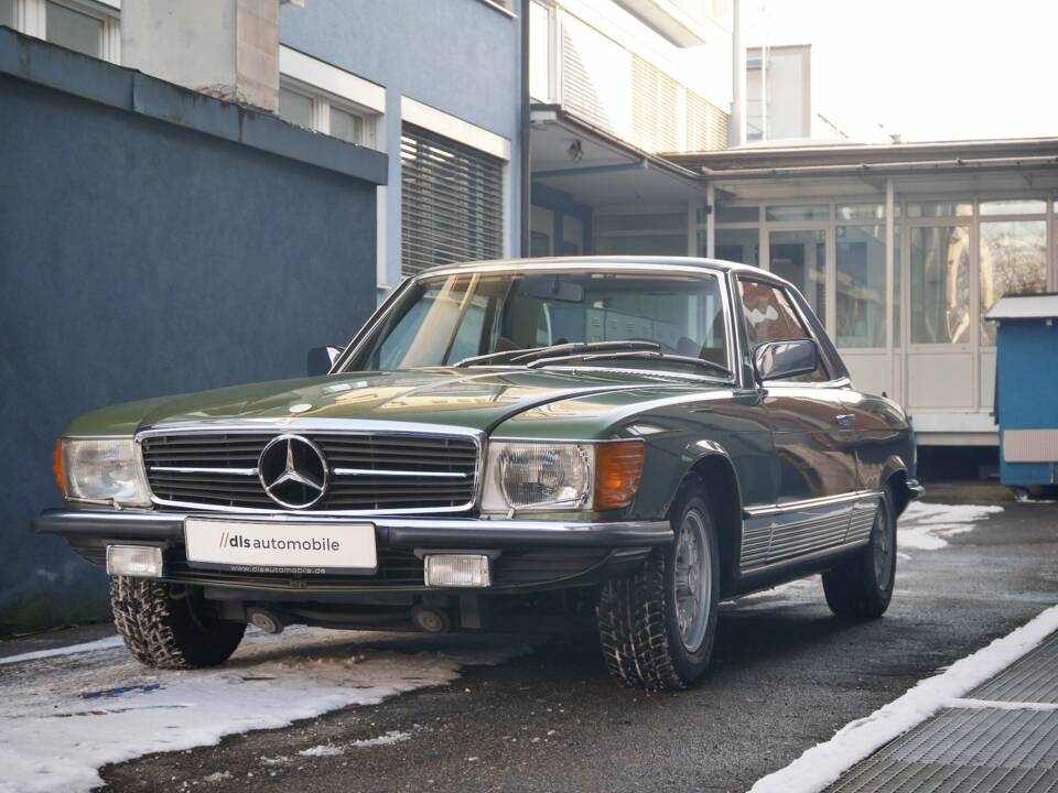 Afbeelding 7/41 van Mercedes-Benz 280 SLC (1977)