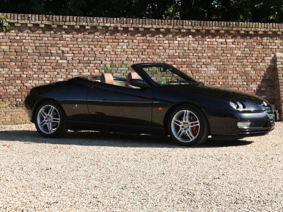 Afbeelding 38/50 van Alfa Romeo Spider 3.2 V6 24V (2003)
