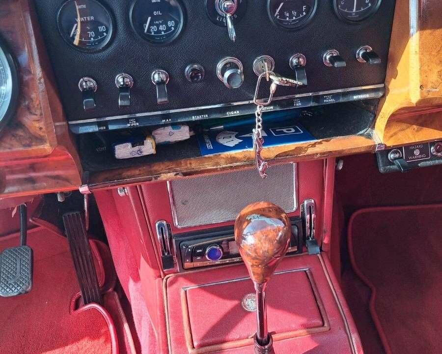 Bild 21/27 von Jaguar Mk II 3.4 (1967)