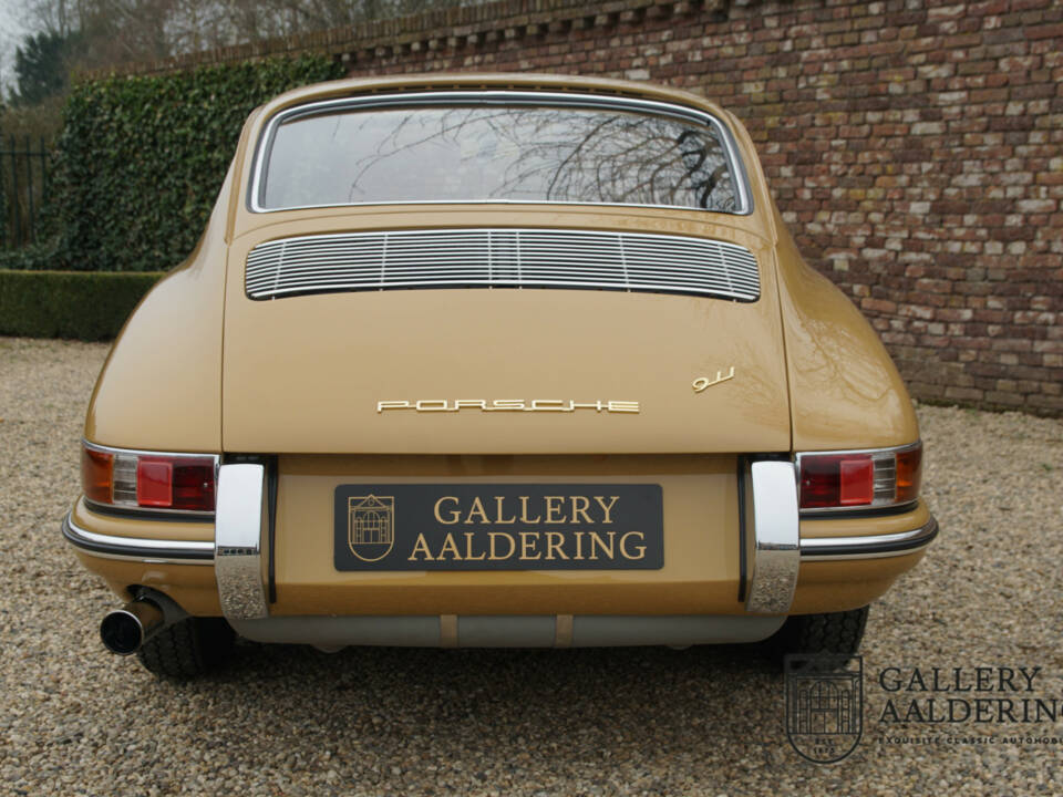 Image 24/50 of Porsche 911 2.0 (1965)