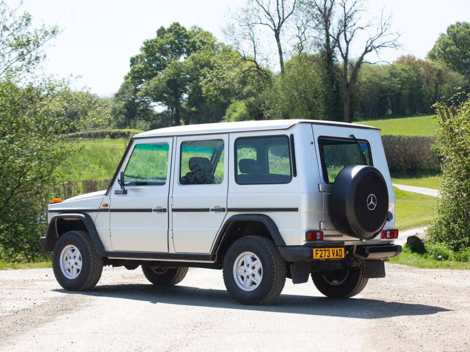 Image 10/45 of Mercedes-Benz 280 GE (LWB) (1989)