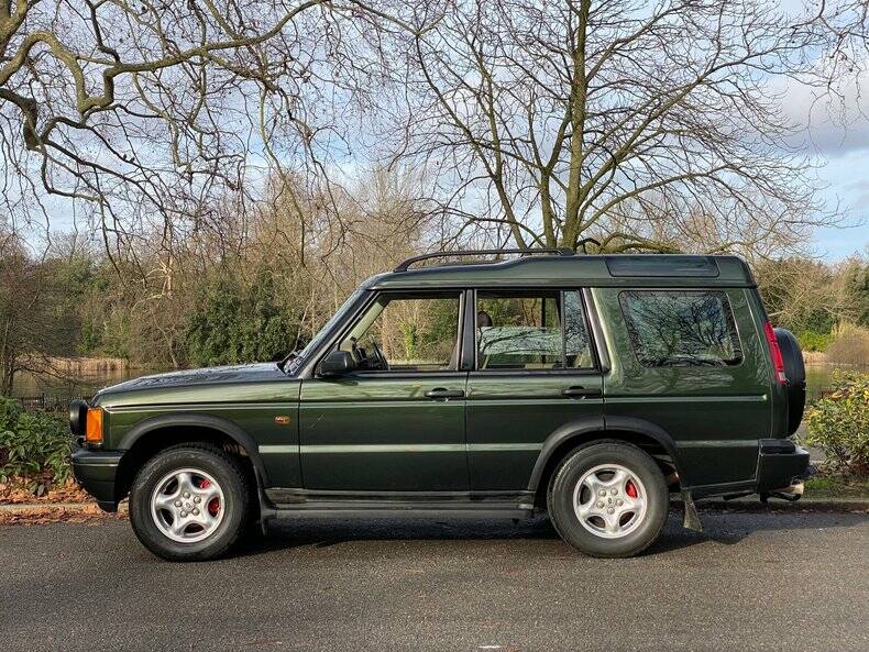 Imagen 7/50 de Land Rover Discovery 4.0 HSE (1998)