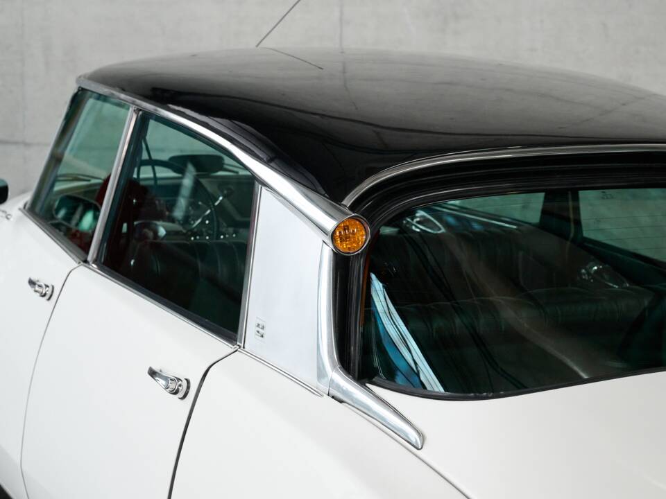 Bild 19/50 von Citroën DS 21 Pallas (1966)