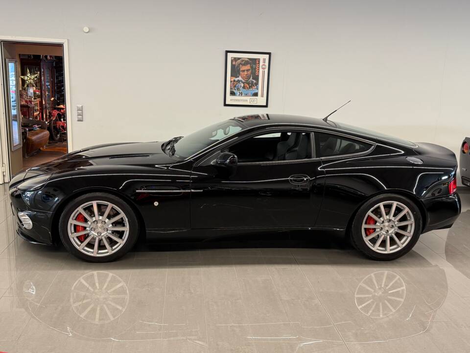 Image 10/40 of Aston Martin V12 Vanquish S Ultimate Edition (2007)