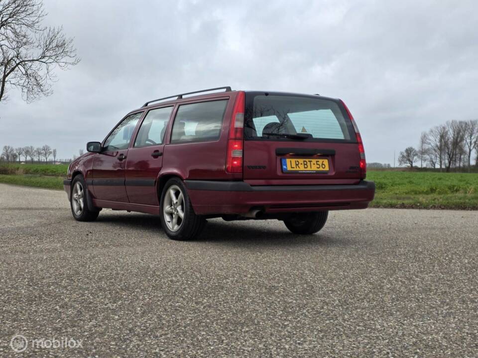 Image 8/38 de Volvo 850 2.5-20V (1995)