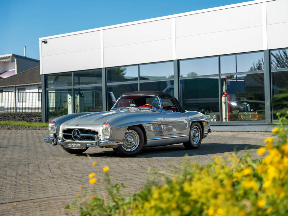 Immagine 7/43 di Mercedes-Benz 300 SL Roadster (1958)