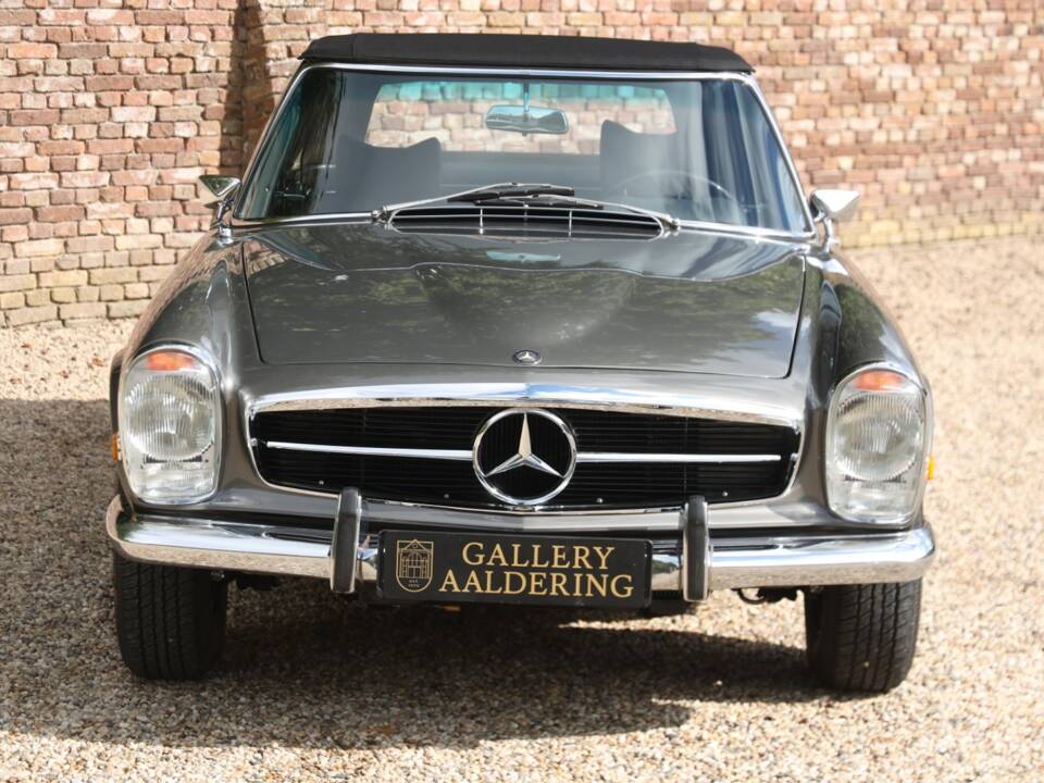 Bild 13/50 von Mercedes-Benz 280 SL (1971)