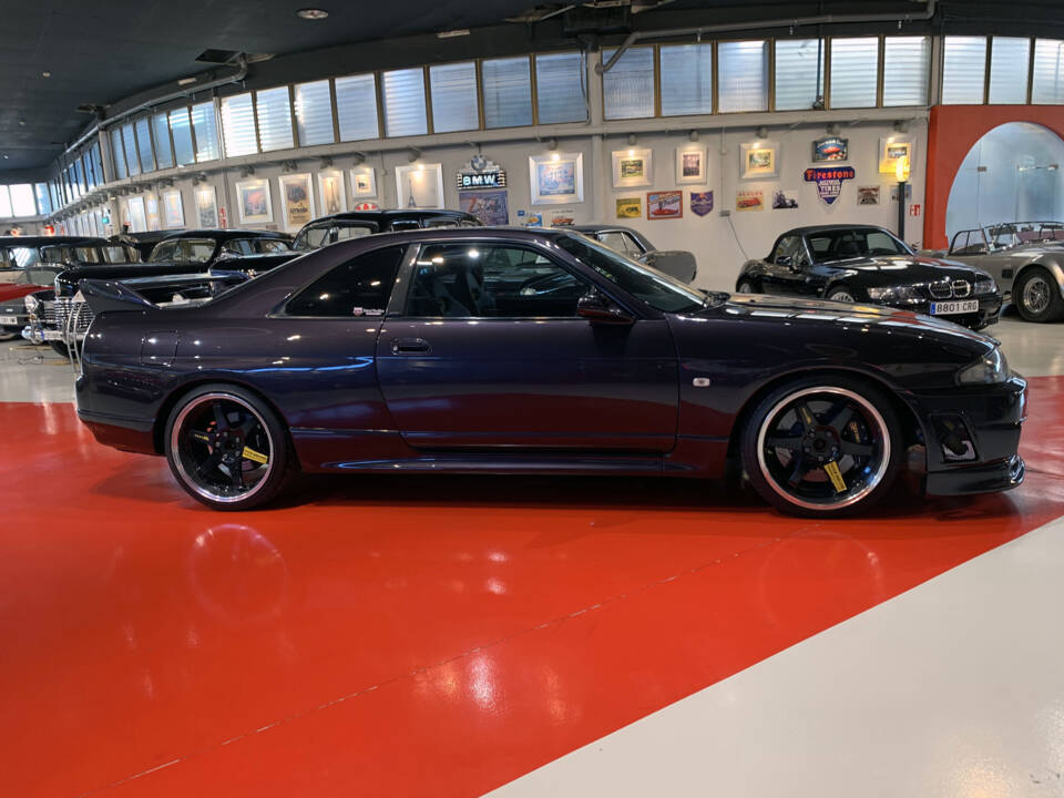 Bild 9/23 von Nissan Skyline GT-R (1996)
