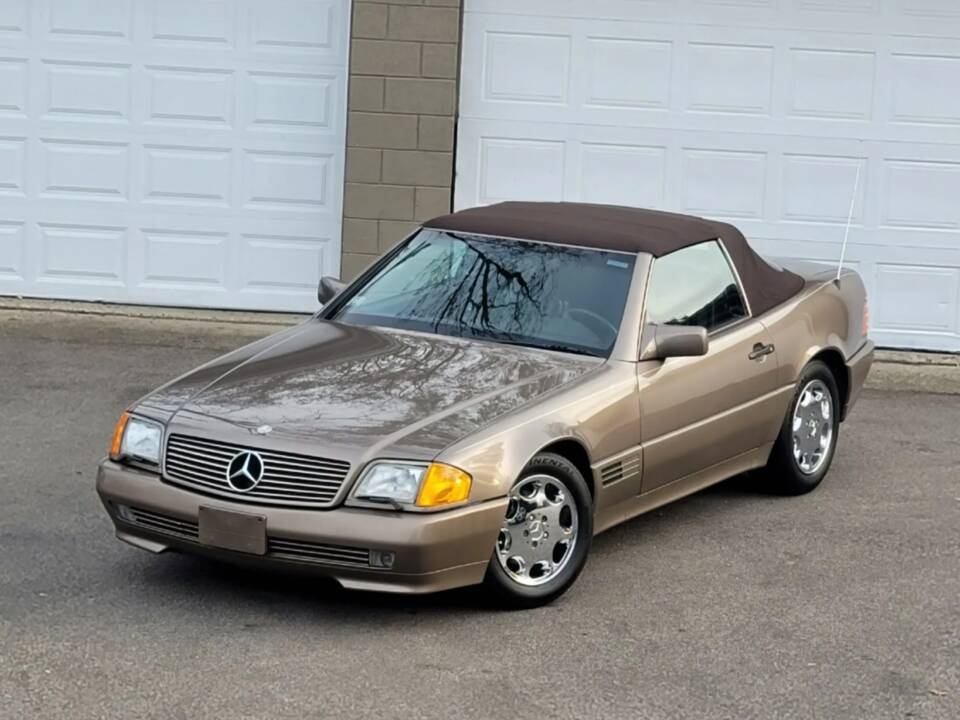 Image 2/17 of Mercedes-Benz 500 SL (1991)