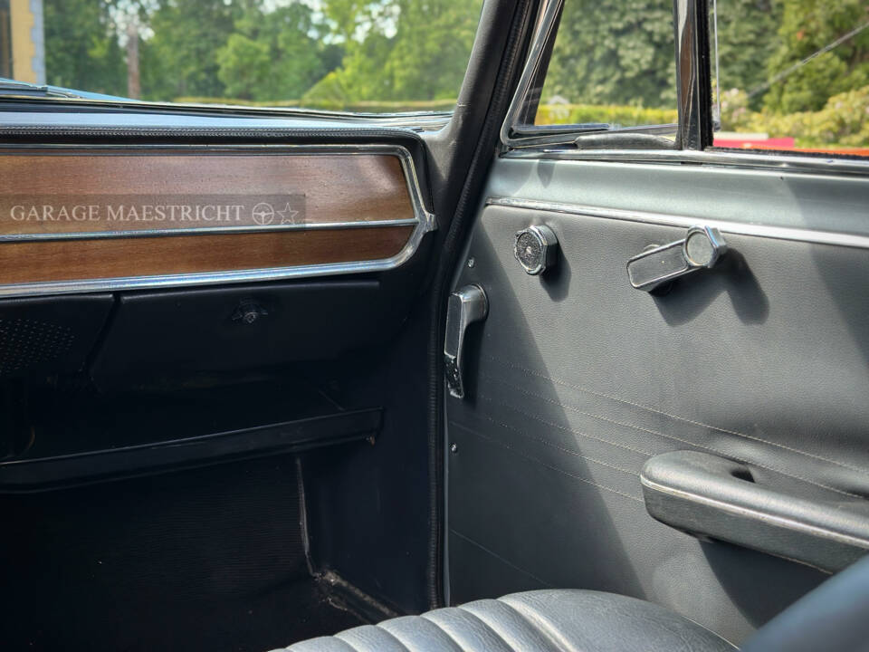 Bild 56/97 von Alfa Romeo Giulia Super 1.3 (1973)