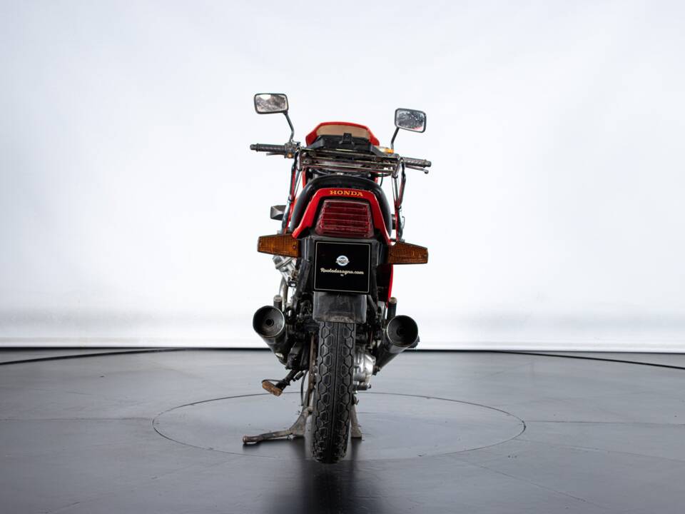 Image 7/40 of Honda CX 500 Turbo (1982)