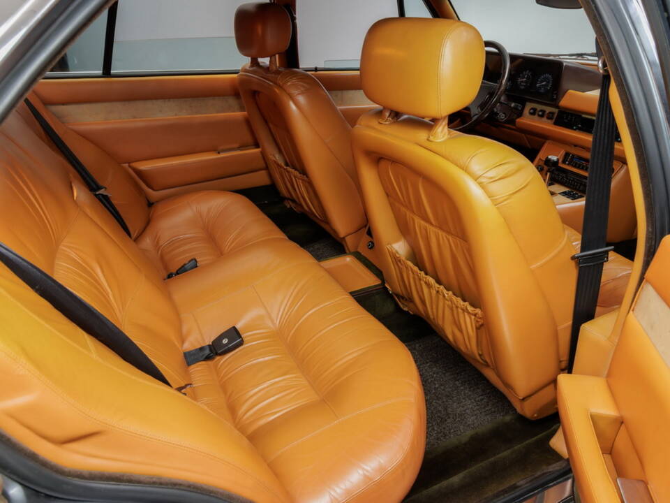 Image 32/36 of Maserati Quattroporte 4900 (1987)