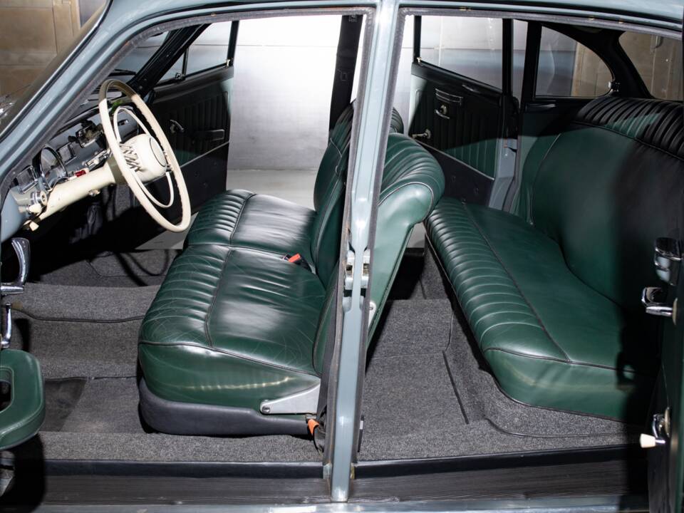 Afbeelding 10/23 van BMW 501 V8 (1958)