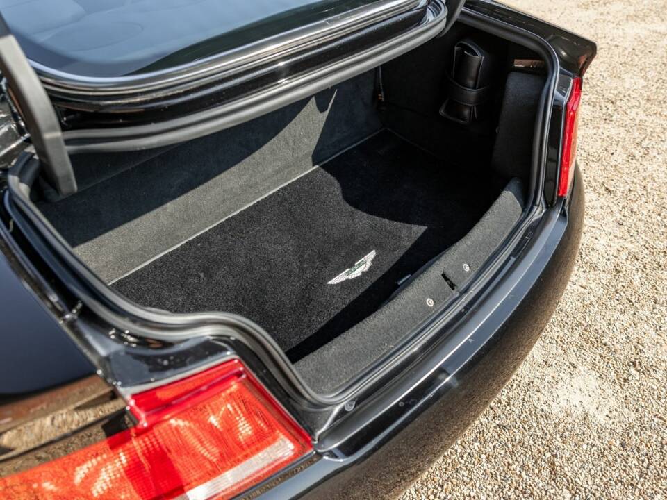 Bild 11/65 von Aston Martin V12 Vanquish S (2007)