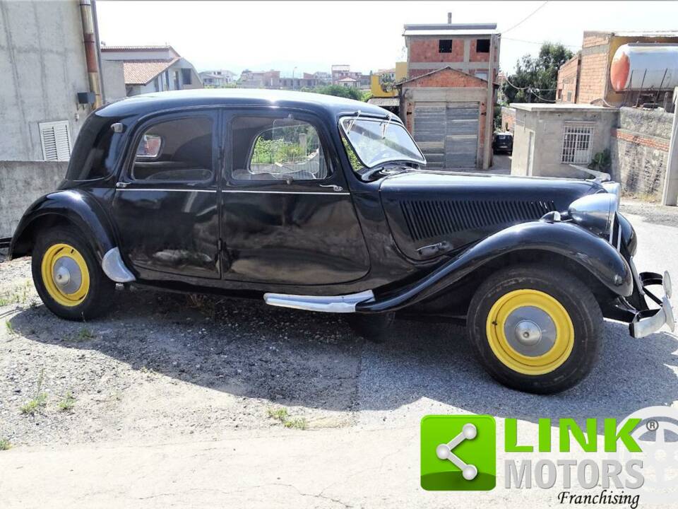 Bild 4/10 von Citroën Traction Avant 11 Commerciale (1952)