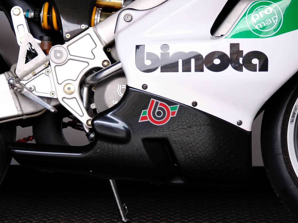 Image 9/94 of Bimota 500 V-Due (2003)