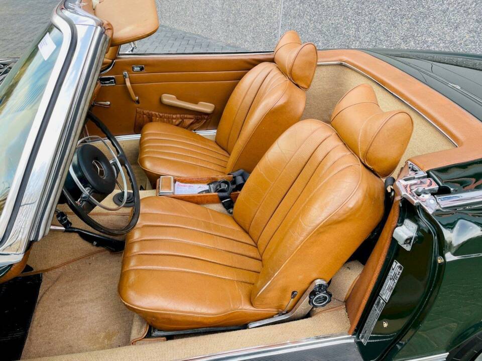 Bild 22/36 von Mercedes-Benz 280 SL (1970)