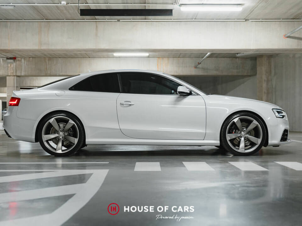 Image 5/46 of Audi RS5 (2013)