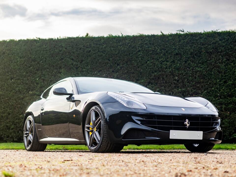 Bild 34/50 von Ferrari FF (2012)