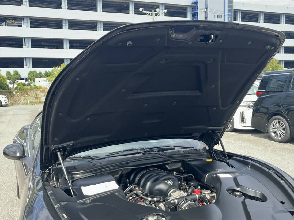 Image 34/42 de Maserati GranCabrio 4.7 (2010)