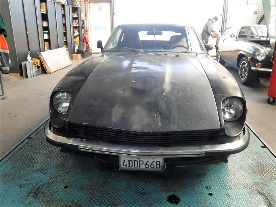 Image 24/46 of Datsun 240 Z (1972)