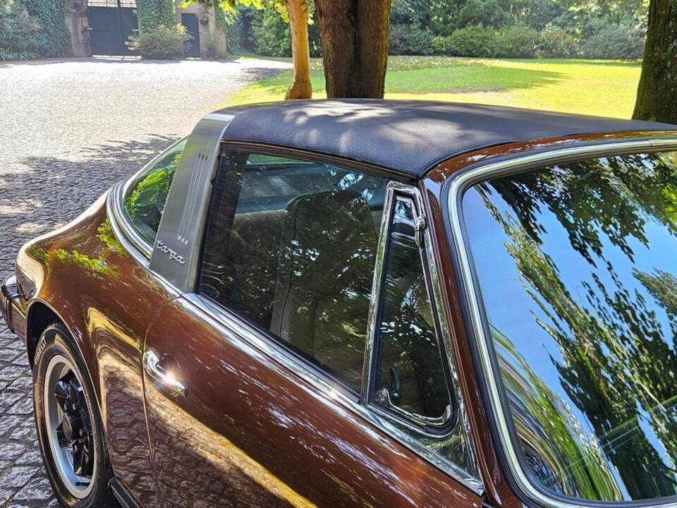 Bild 37/44 von Porsche 911 2.7 (1974)