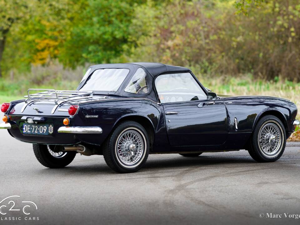 Image 46/60 of Triumph Spitfire Mk III (1970)
