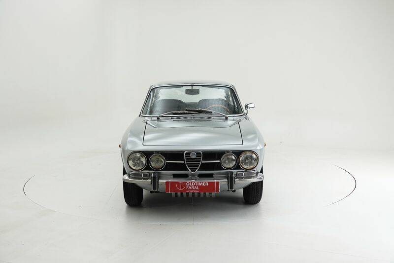 Bild 5/15 von Alfa Romeo 1750 GT Veloce (1971)