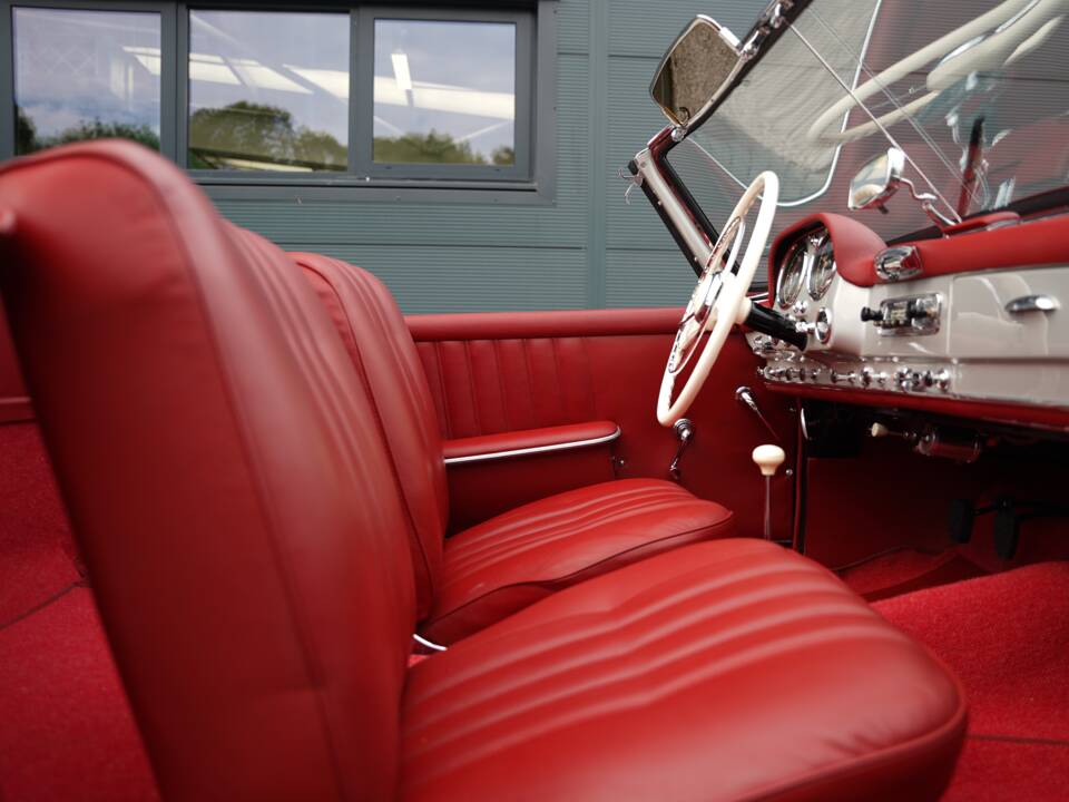 Image 18/47 de Mercedes-Benz 190 SL (1956)