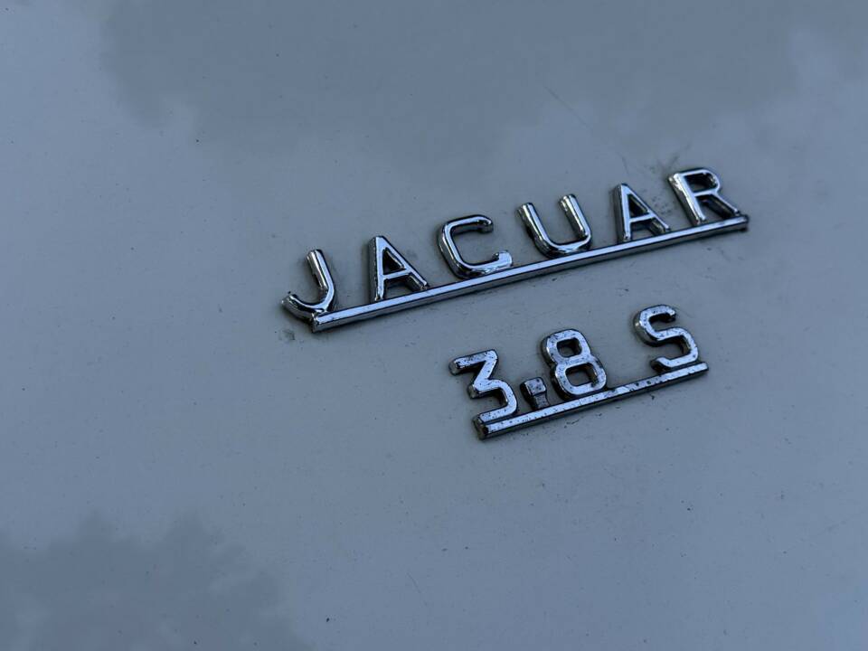 Bild 22/27 von Jaguar S-Type 3.8 (1965)