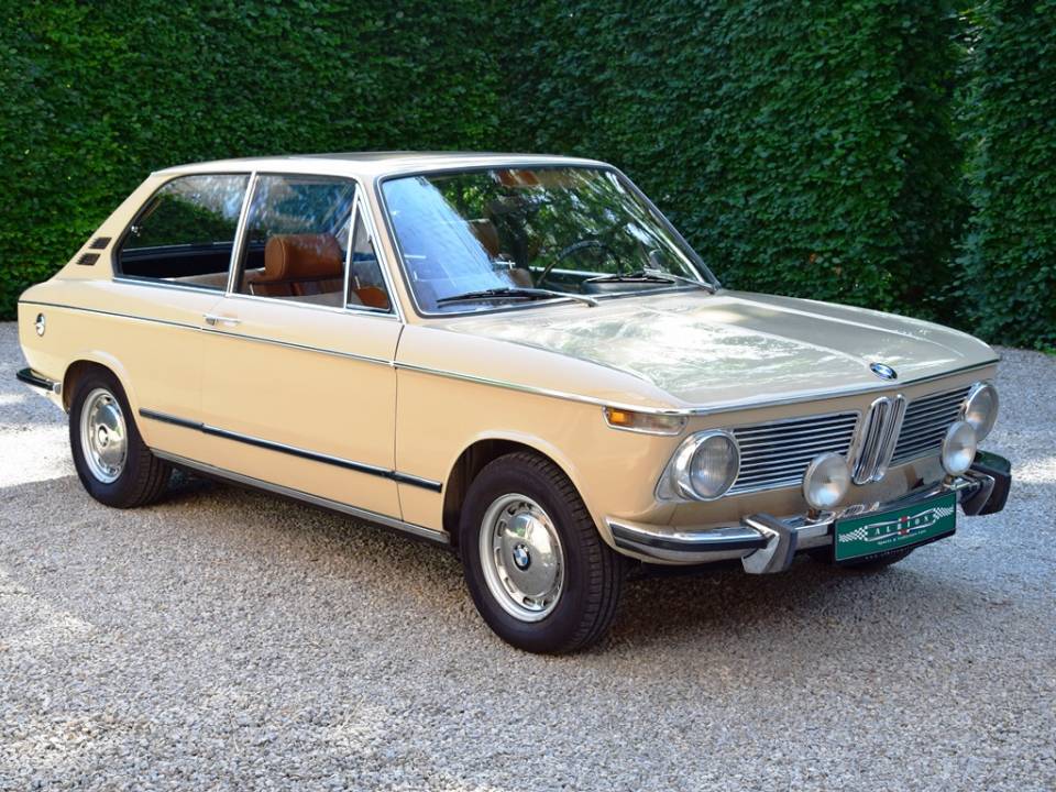 Imagen 1/26 de BMW Touring 2000 tii (1971)