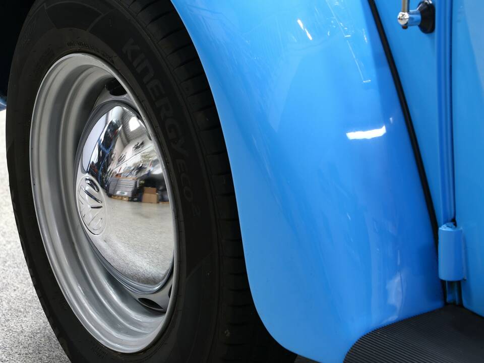 Bild 8/15 von Volkswagen Käfer 1300 (1966)
