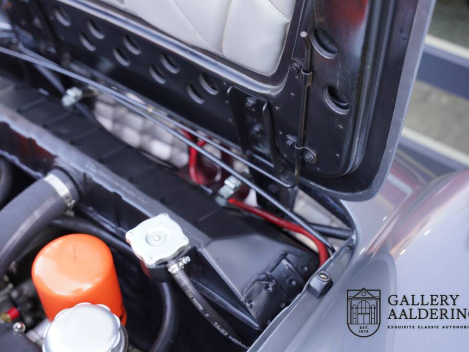 Bild 15/50 von Ferrari 330 GT 2+2 (1965)