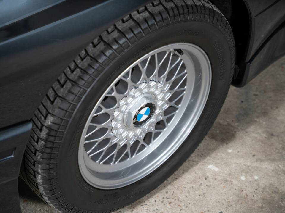 Bild 61/99 von BMW M3 (1986)