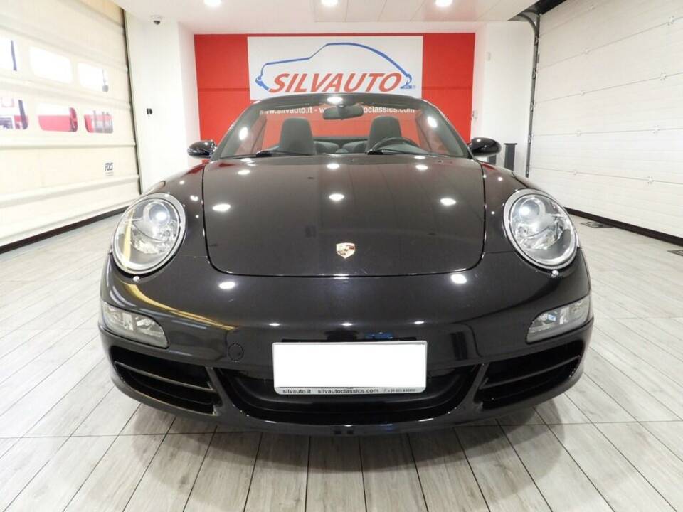 Image 2/14 de Porsche 911 Carrera 4S (2007)