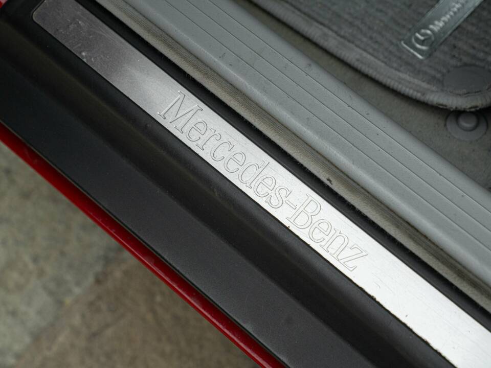 Immagine 35/50 di Mercedes-Benz C 220 CDI T (2003)