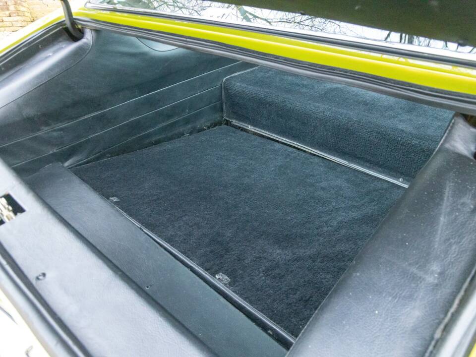 Image 19/50 of Maserati Ghibli (1970)