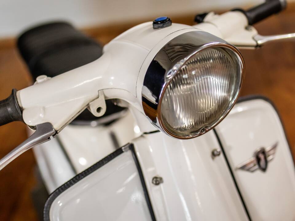 Image 5/12 de Zündapp R 50 (1977)