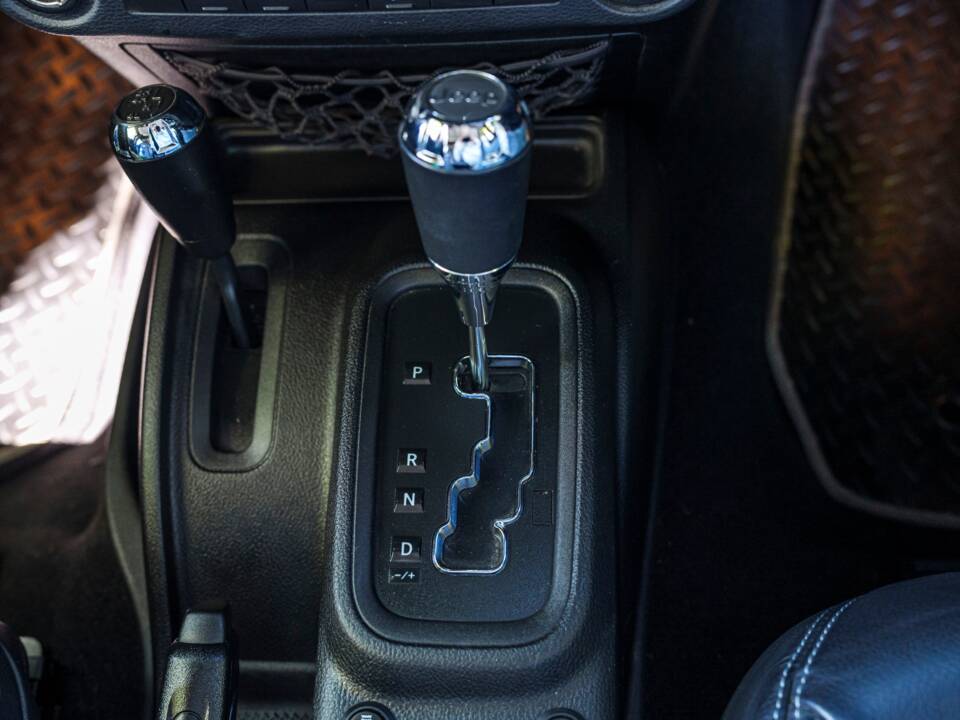 Immagine 22/31 di Jeep Wrangler 2.8 CRD (2014)